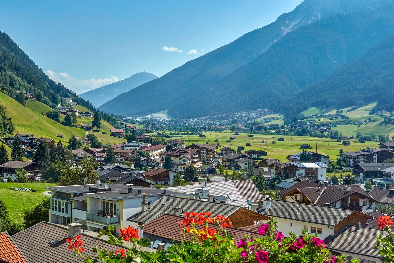 Hotel Sonnhof Neustift im Stubaital Eksteriør billede